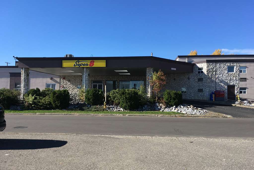 Super 8 By Wyndham Πρινς Τζορτζ Εξωτερικό φωτογραφία